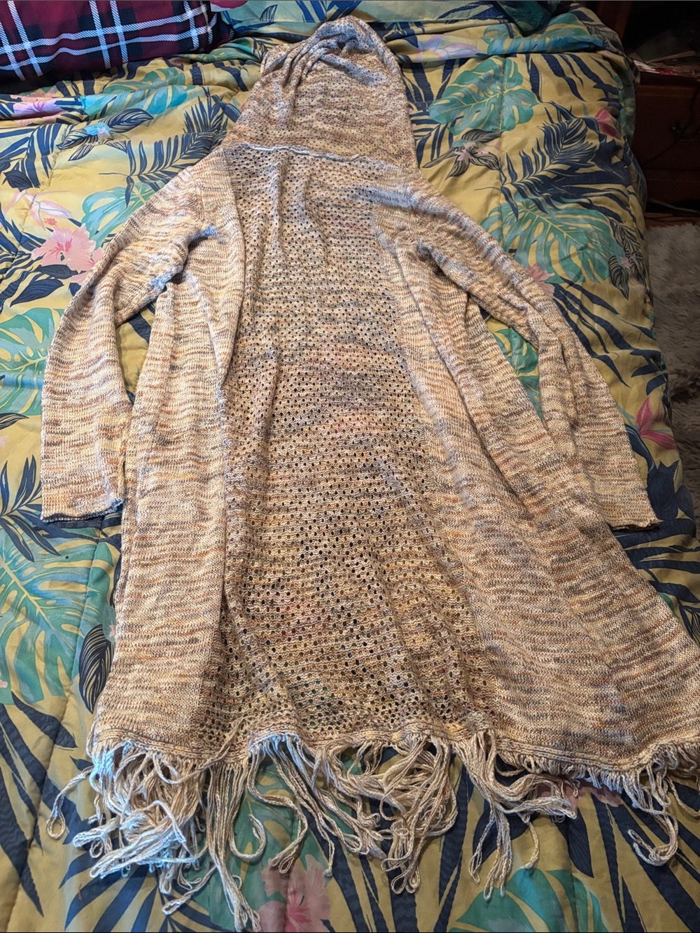 live and let live Beige Open-Front Hooded Cardigan with Fringe - Picture 3 of 3